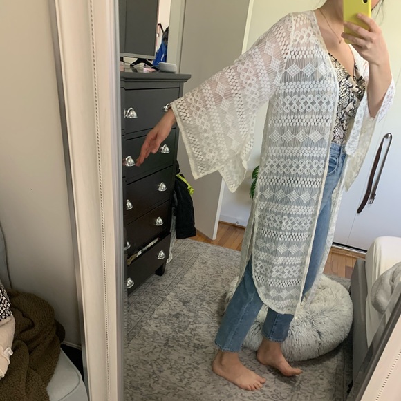 SOLD NWOT Francescas lace duster kimono - Picture 5 of 5